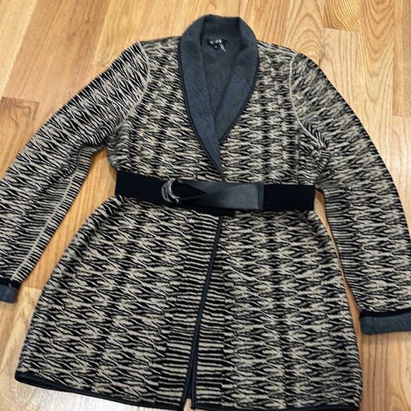 NIC+ZOE Jackets & Blazers - NIC & ZOE Sweater Jacket